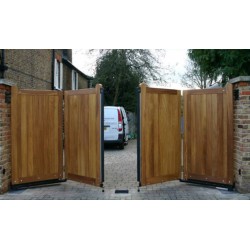 4 Benefits of Bi-Fold Swing Gates